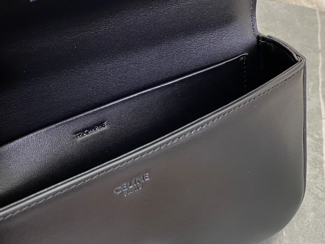 Effortless Celine Triomphe Bags 94508