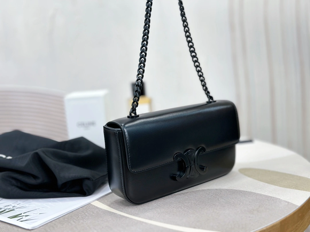 Reliable Celine Triomphe Bags 94504