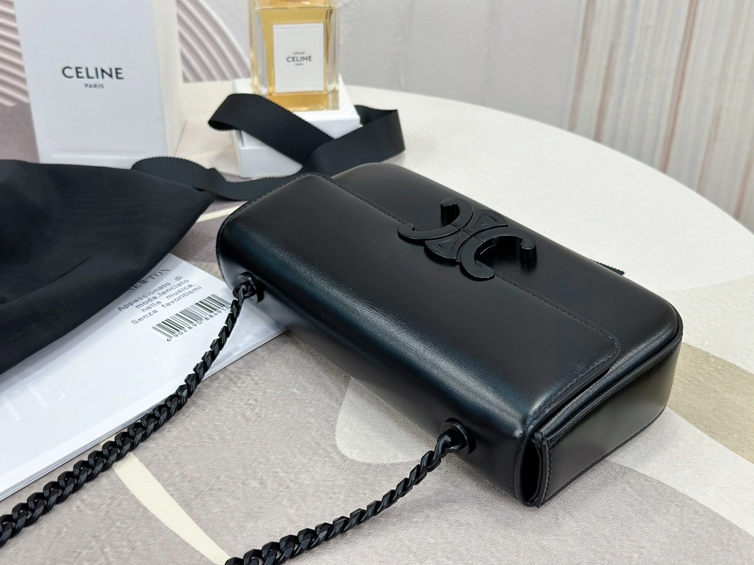 Reliable Celine Triomphe Bags 94504