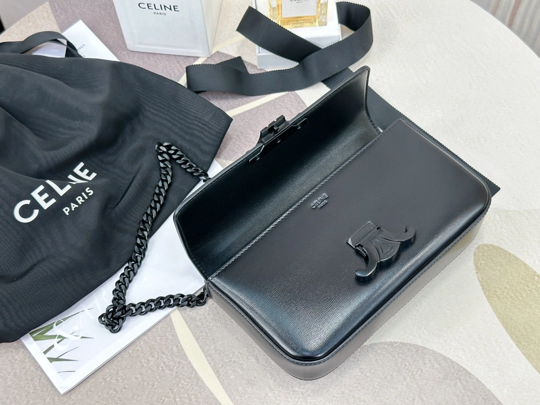Reliable Celine Triomphe Bags 94504