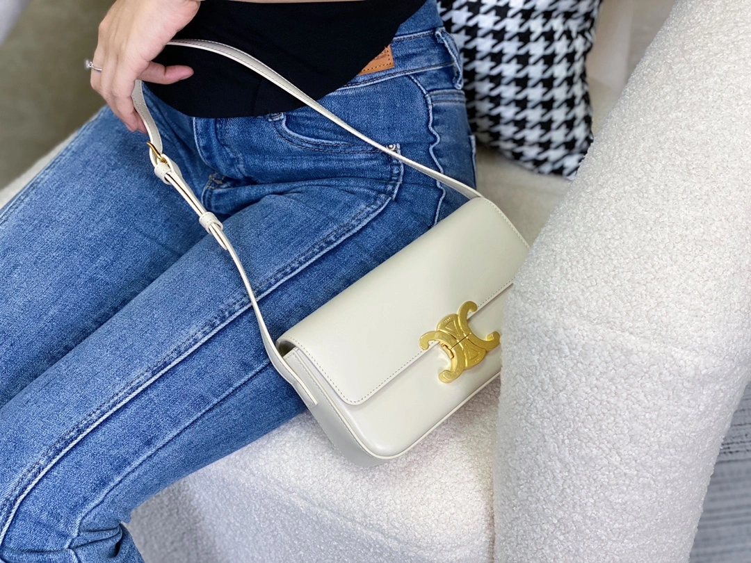 Celine Triomphe Bags TimelessDesign 94498