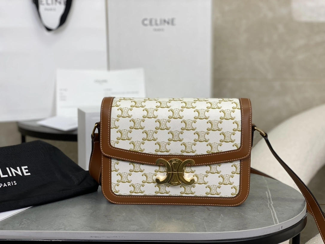 Youthful Celine Triomphe Bags 94526