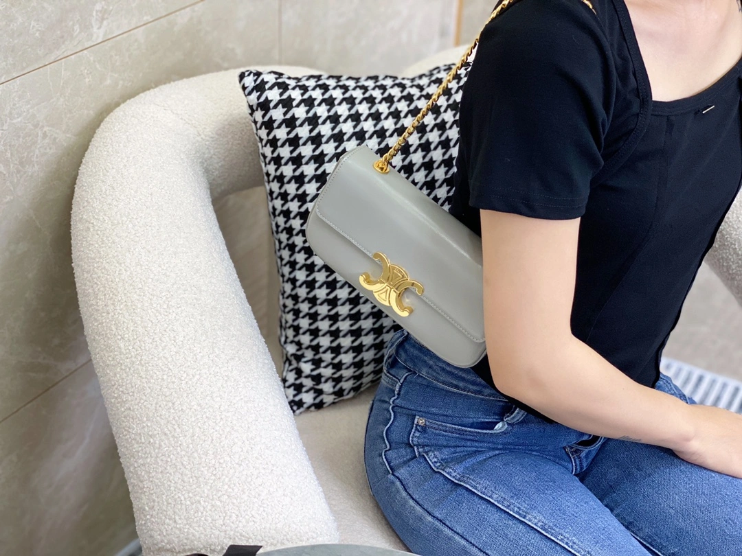 BestValue Celine Triomphe Bags 94517