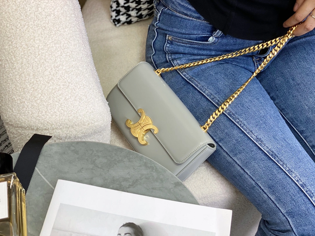 BestValue Celine Triomphe Bags 94517