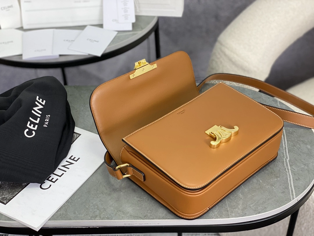 Timeless Celine Triomphe Bags 94473