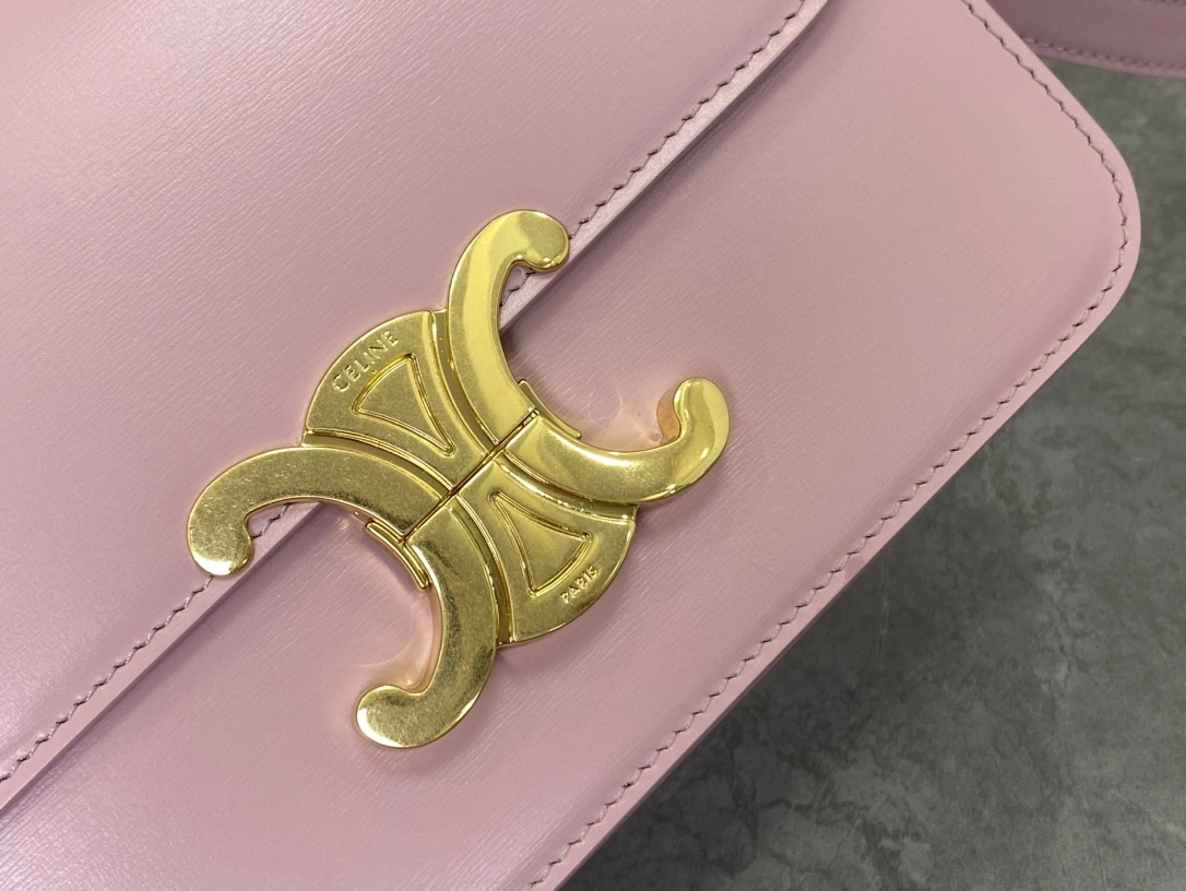 Cozy Celine Triomphe Bags 94474