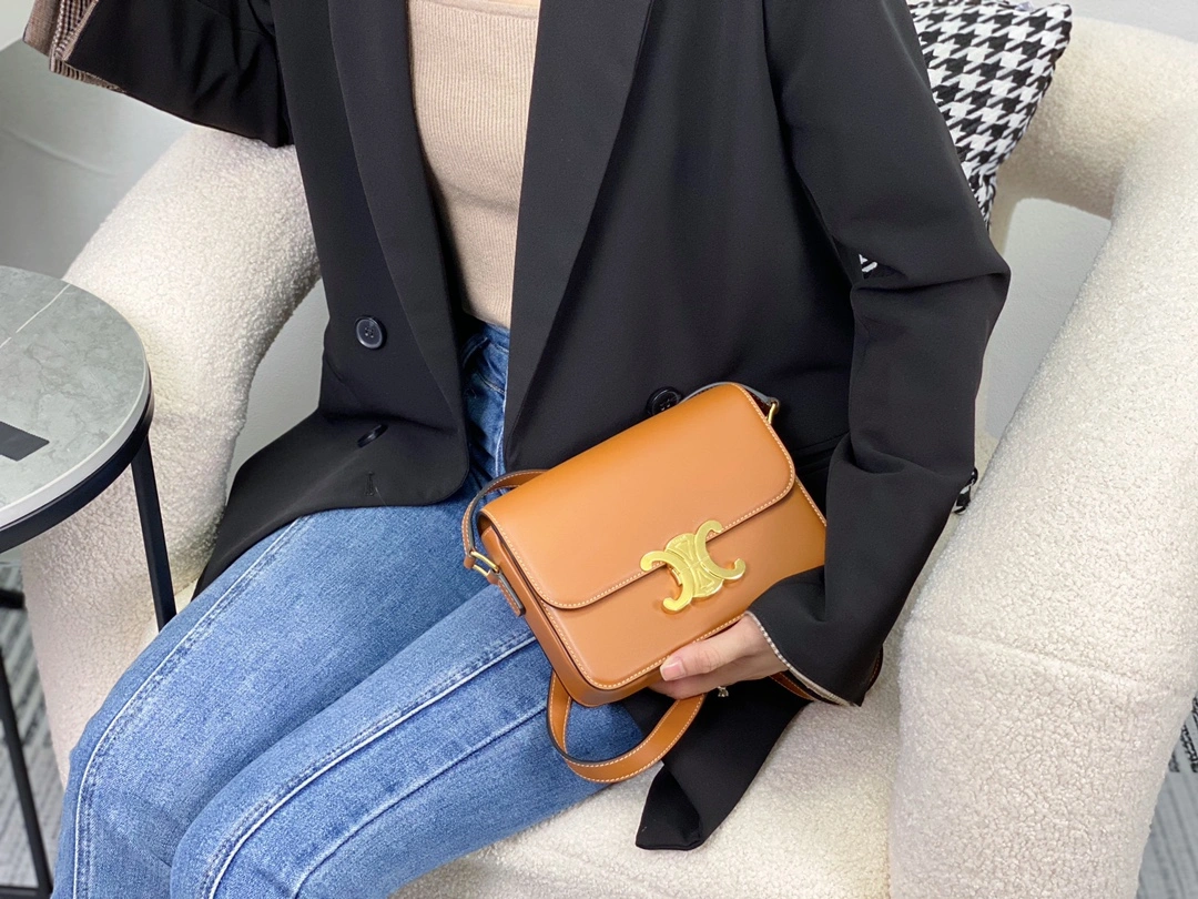 BestValue Celine Triomphe Bags 94514