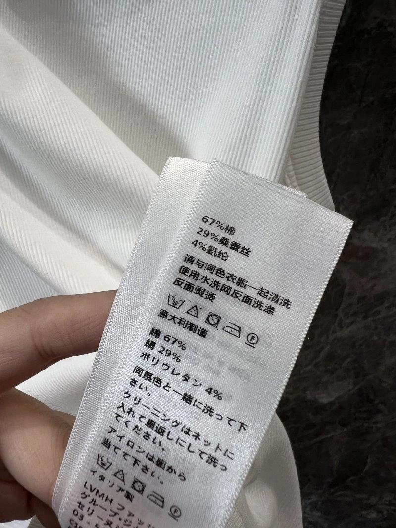 Celine Vest Lightweight 106903