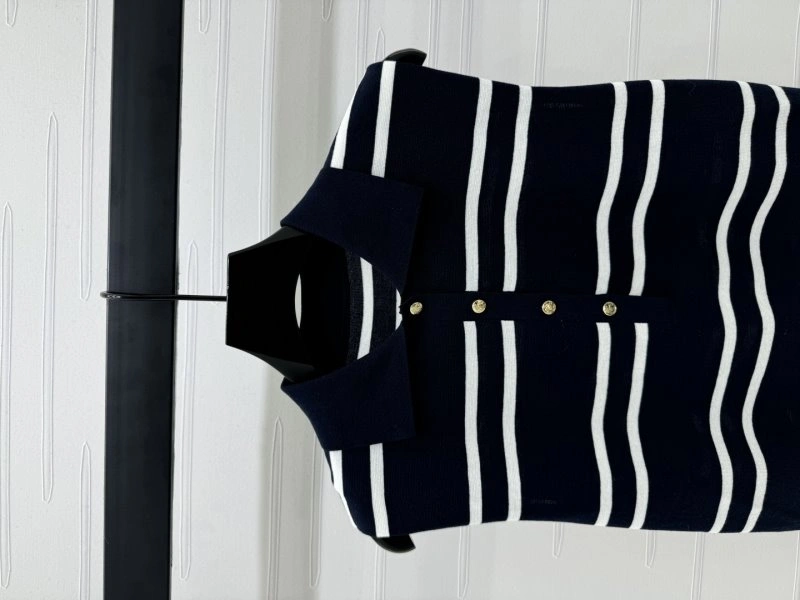 Celine Vest Resilient 106891