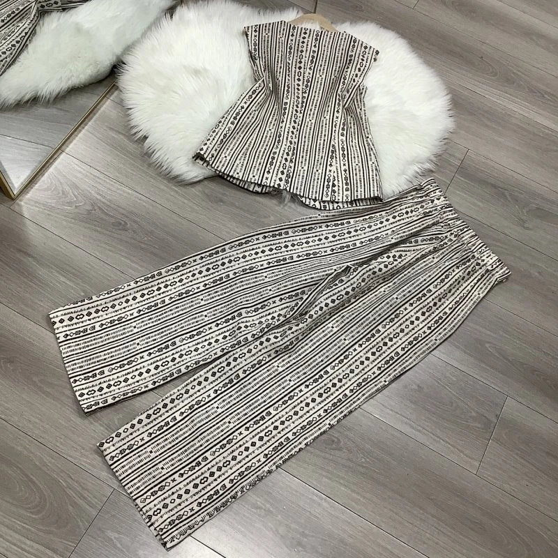 Celine Vest Lightweight 107162