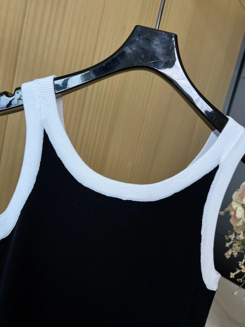 Celine Vest Minimalist 106760