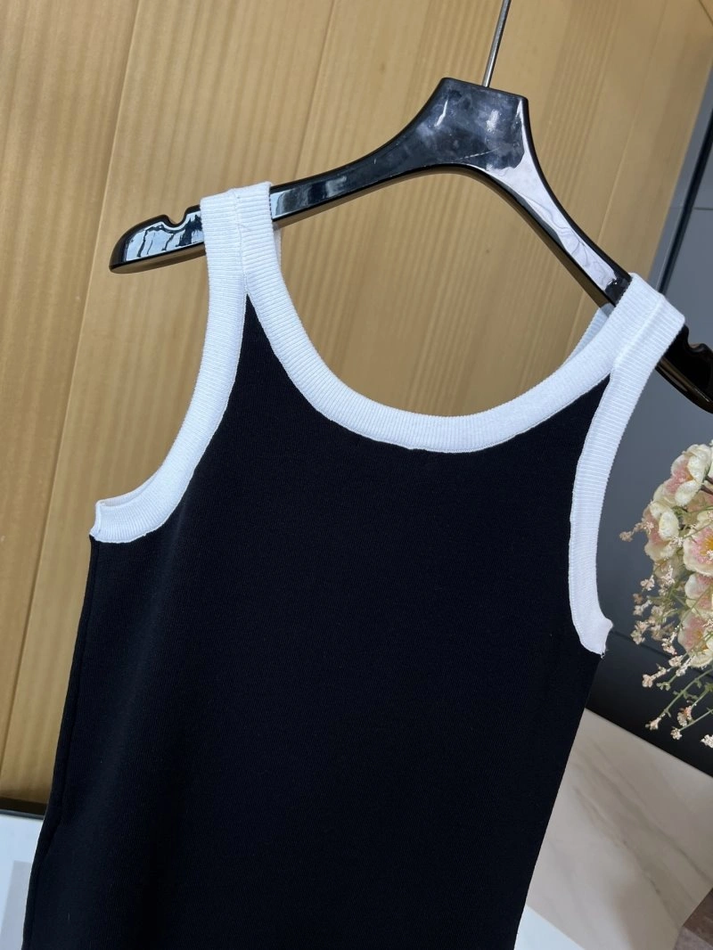 Celine Vest Minimalist 106760