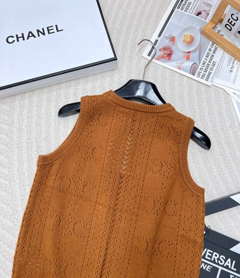 Effortless Celine Vest 106669