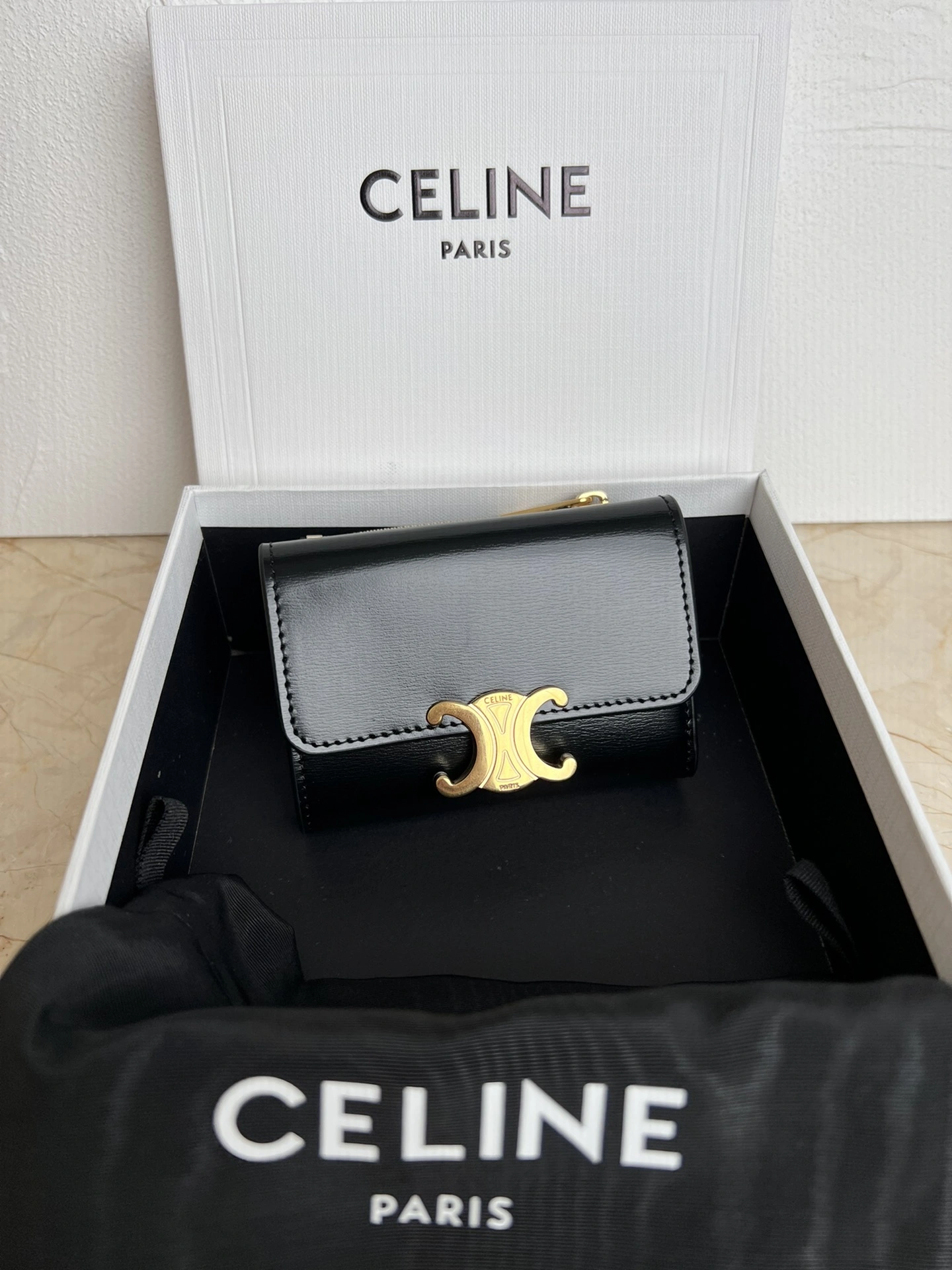 Celine Wallets Purse Lightweight 71810