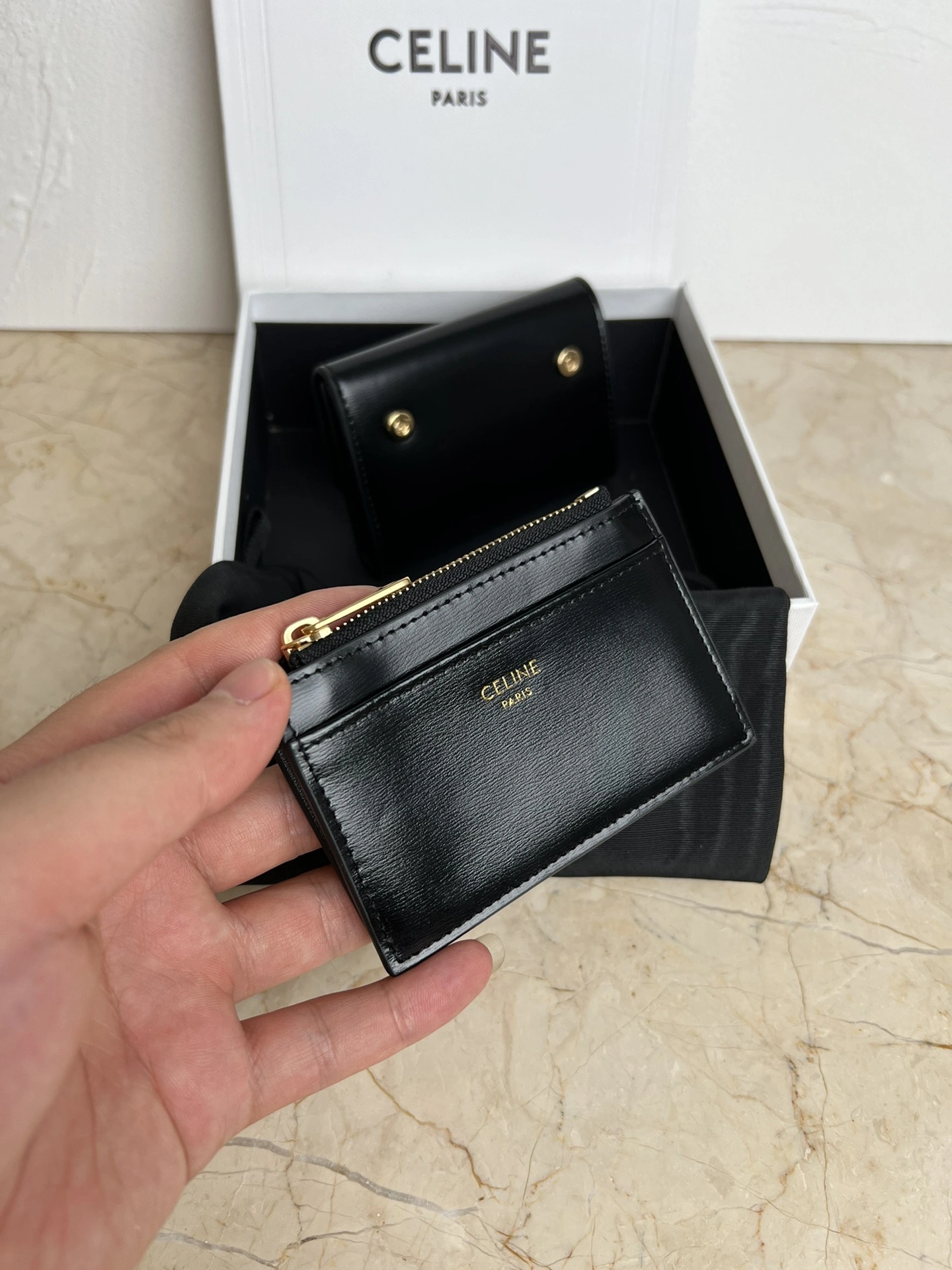 Celine Wallets Purse Lightweight 71810