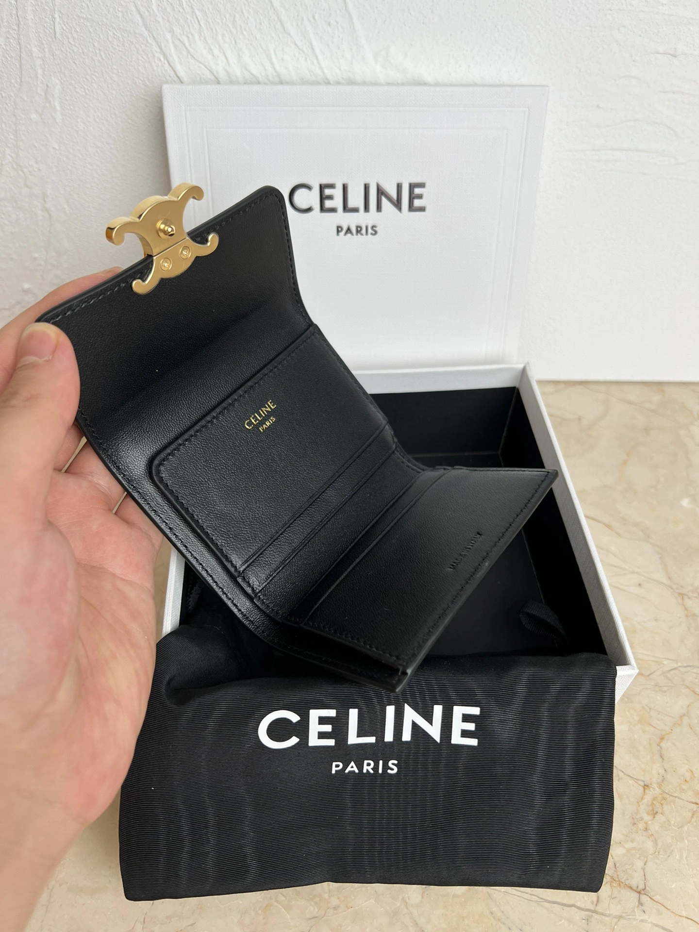 Celine Wallets Purse Lightweight 71810