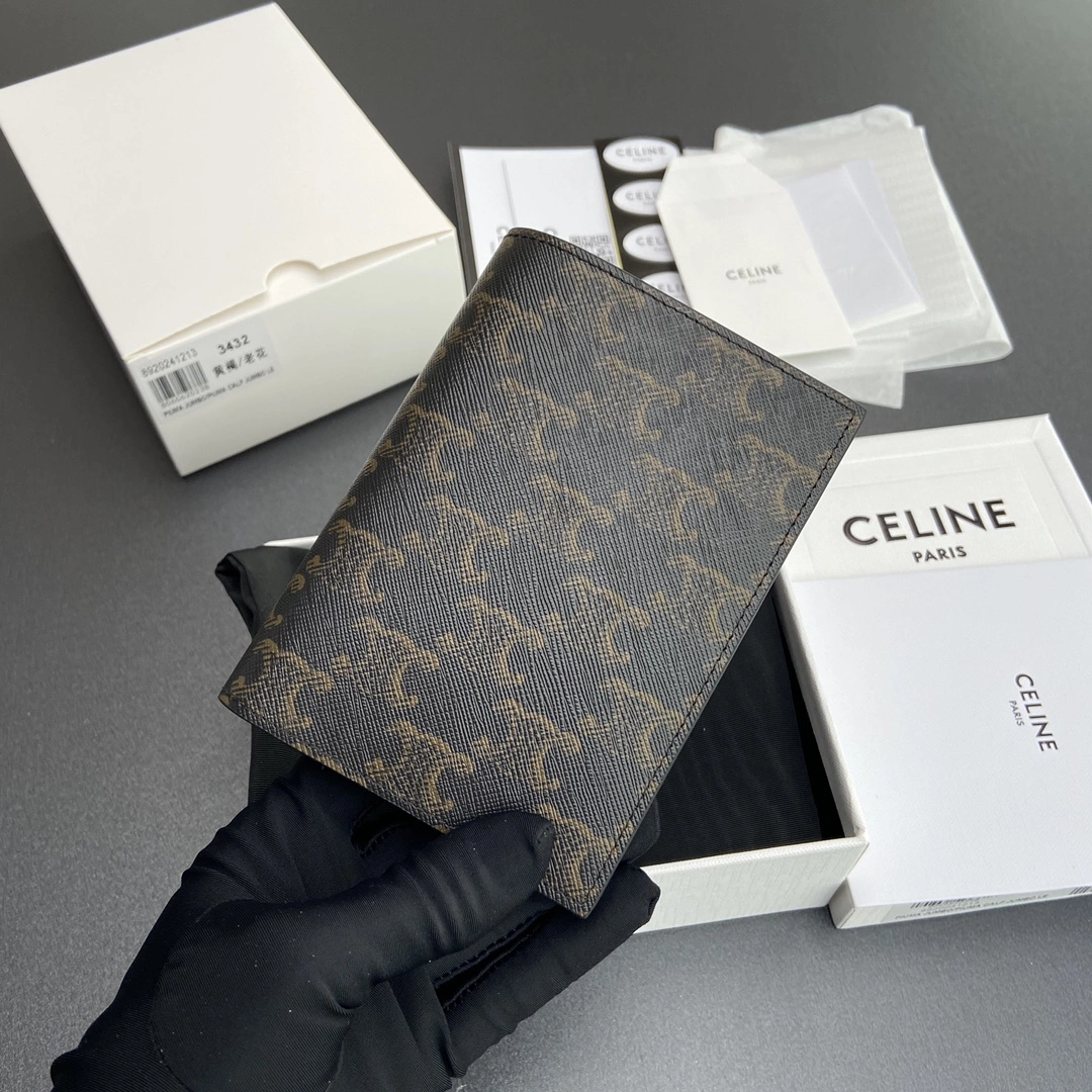Celine Wallets Purse SunProtective 56738
