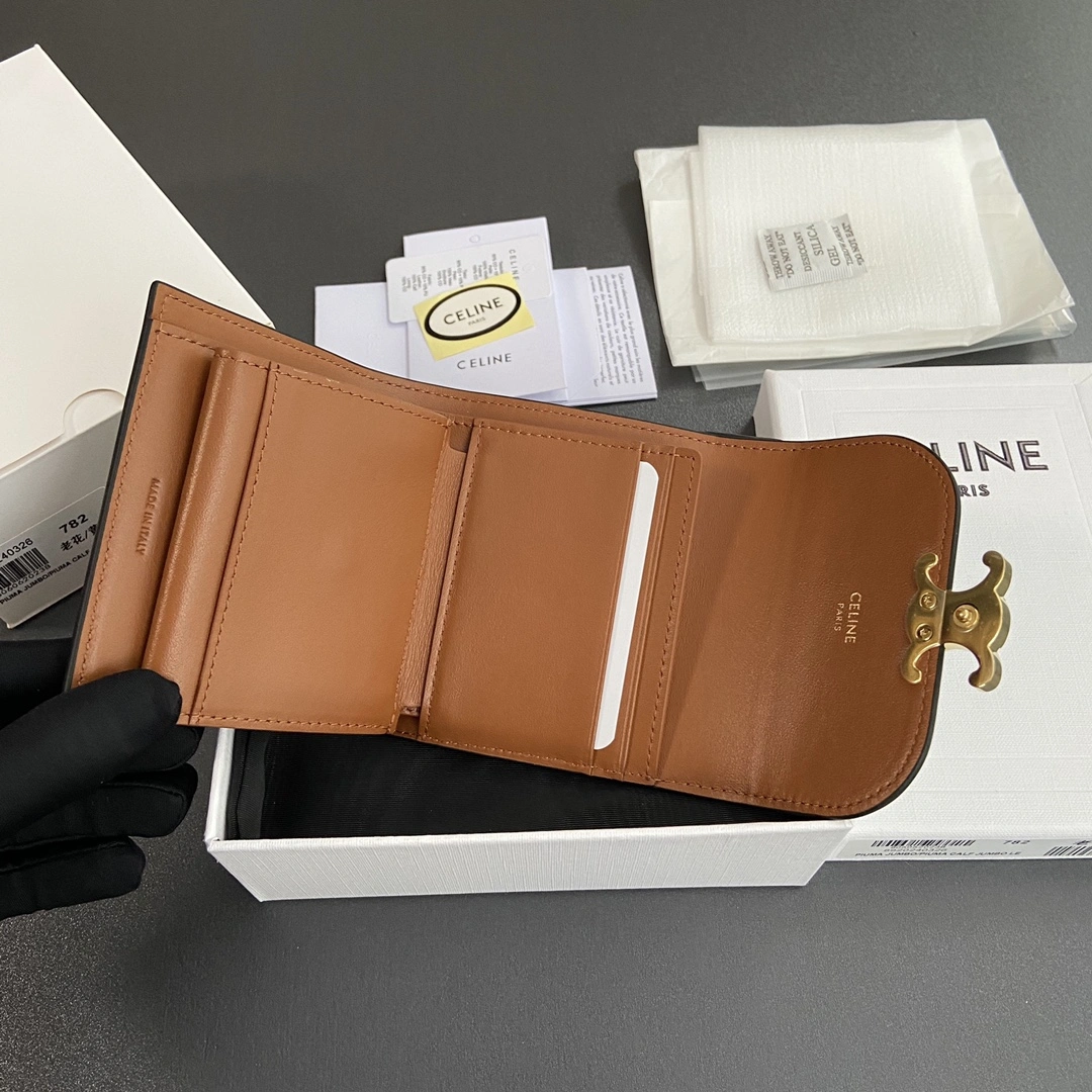 Resilient Celine Wallets Purse 56725