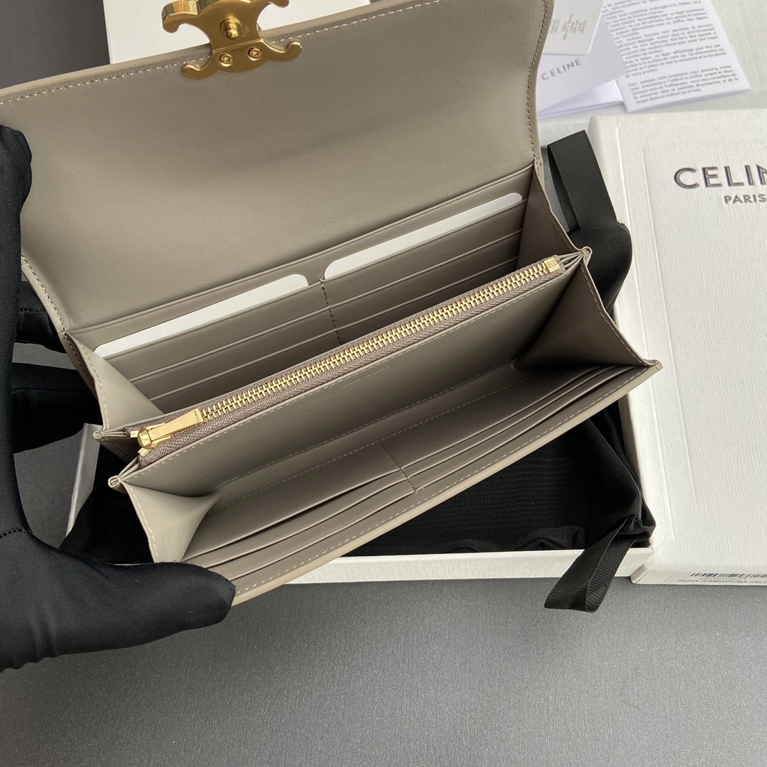 Celine Wallets Purse Classic 56690