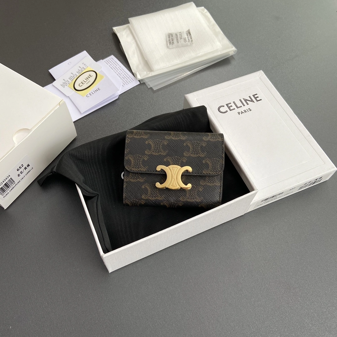 Refined Celine Wallets Purse 56685