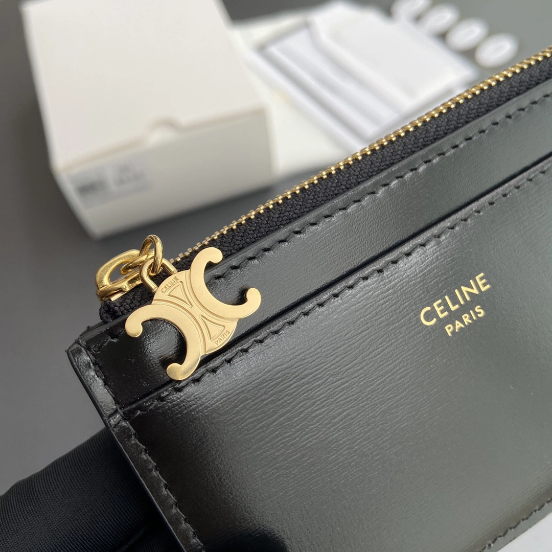 Bright Celine Wallets Purse 56709