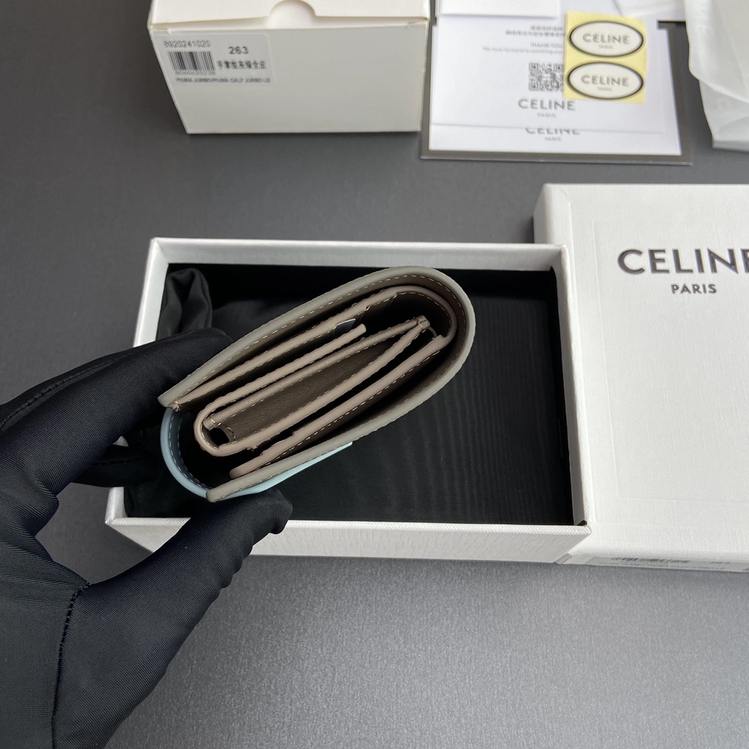 Breathable Celine Wallets Purse 56651