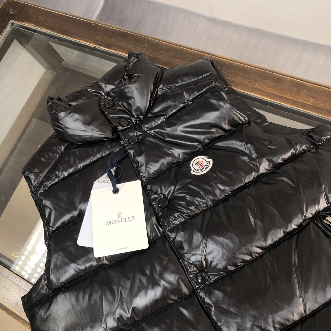 Modern Champion Down Jackets 107561