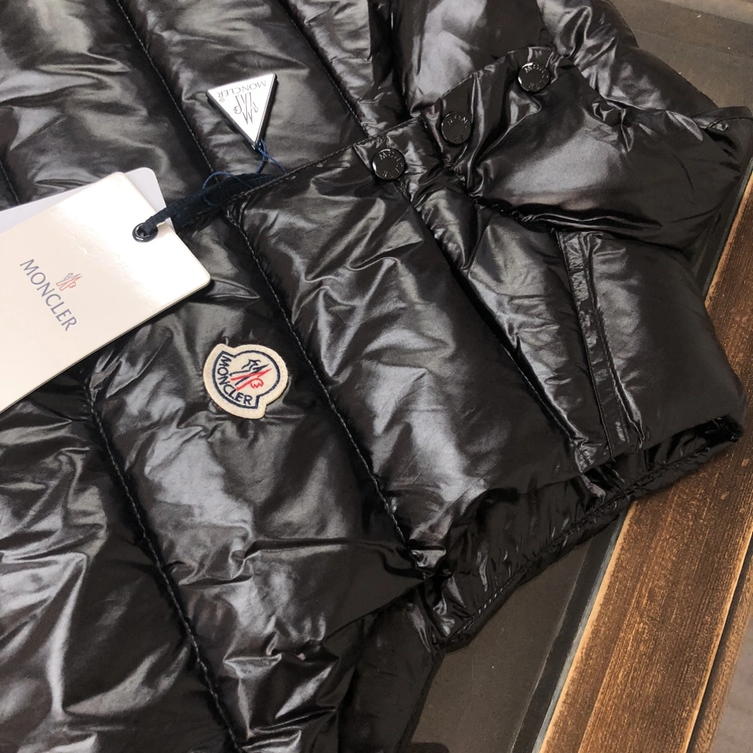 Modern Champion Down Jackets 107561