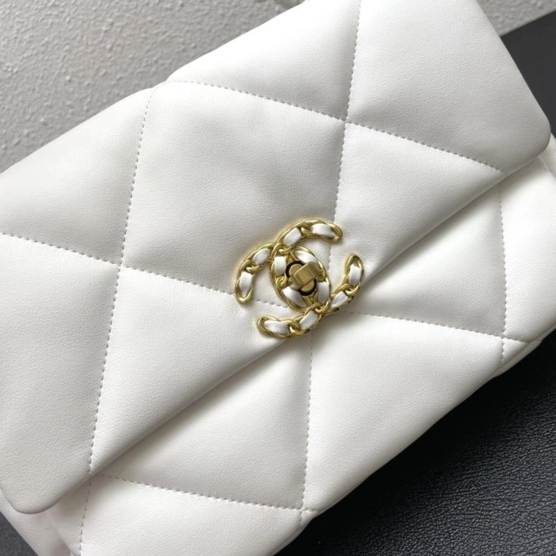 Chanel 19 Bags Comfortable 84442