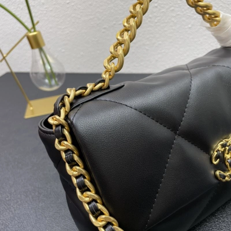 Chanel 19 Bags Youthful 84440