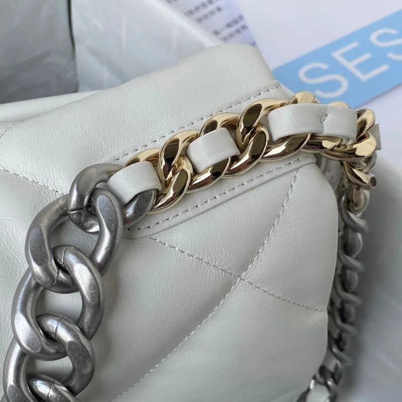 Chanel 19 Bags Youthful 53744