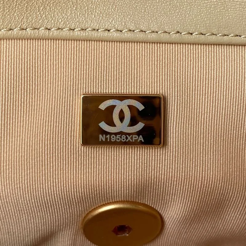 Chanel 19 Bags Casual 53745