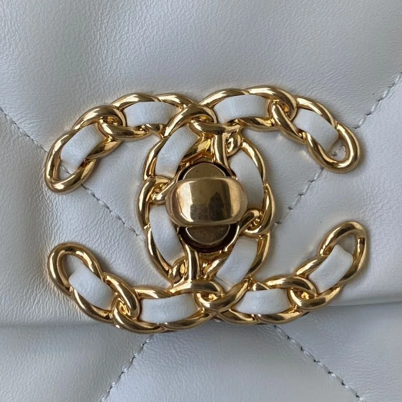 Chanel 19 Bags Timeless 53787