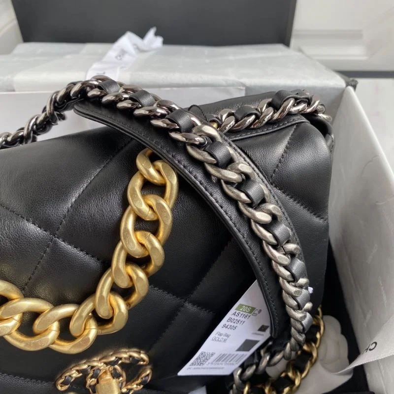 Chanel 19 Bags EasyMatch 53740