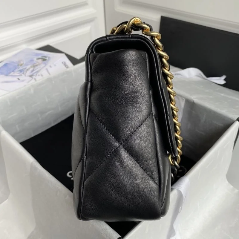 Chanel 19 Bags EasyMatch 53740