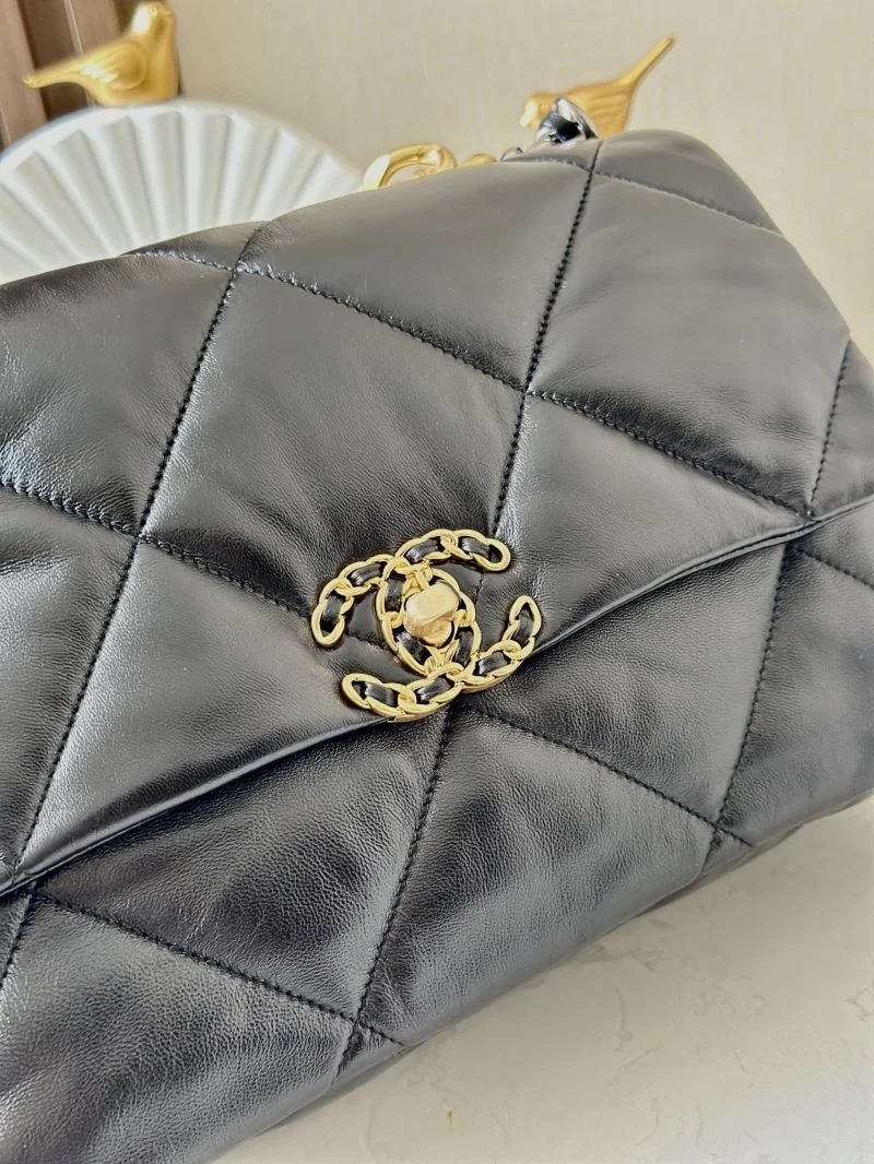 Chanel 19 Bags SmoothTexture 53738