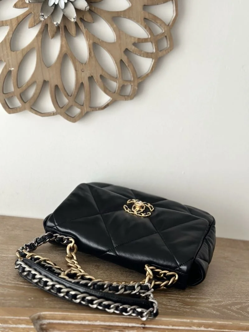 Chanel 19 Bags EyeCatching 53737