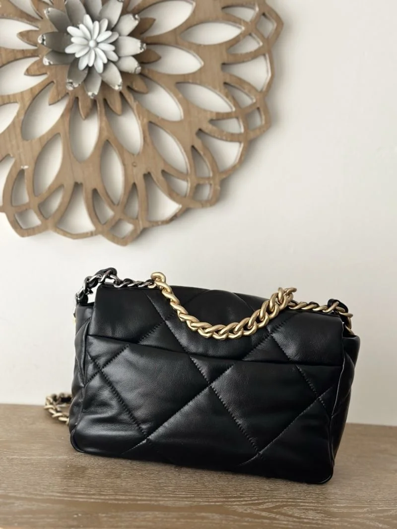 Chanel 19 Bags EyeCatching 53737