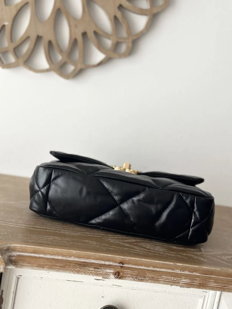 Chanel 19 Bags EyeCatching 53737