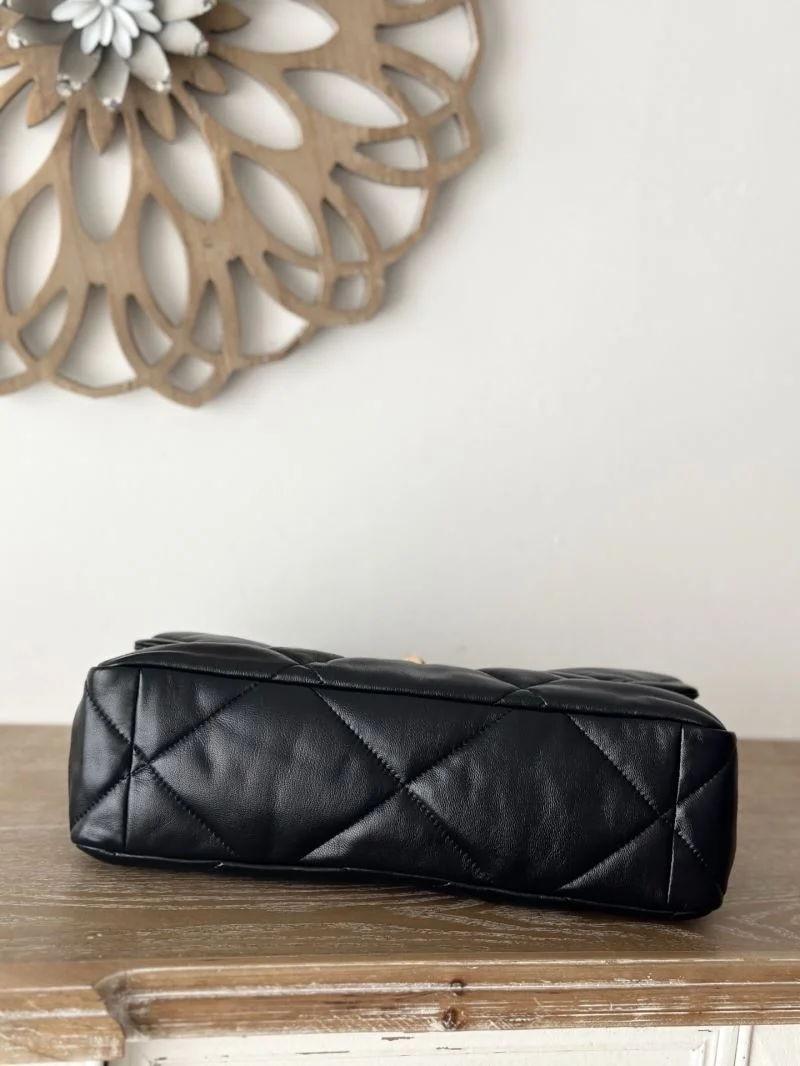 Chanel 19 Bags FastDry 53741