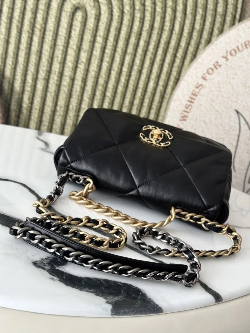 FashionForward Chanel 19 Bags 53739