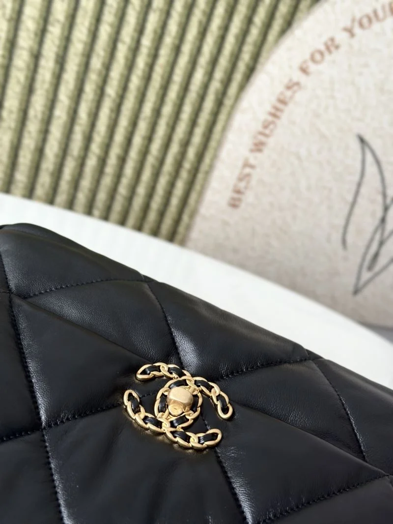 Chanel 19 Bags Breathable 37587