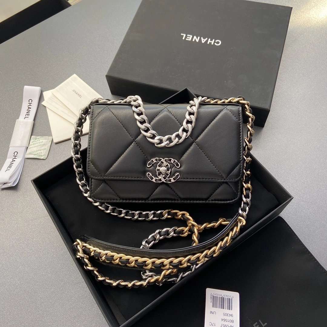 Chanel 19 Bags Affordable 56663