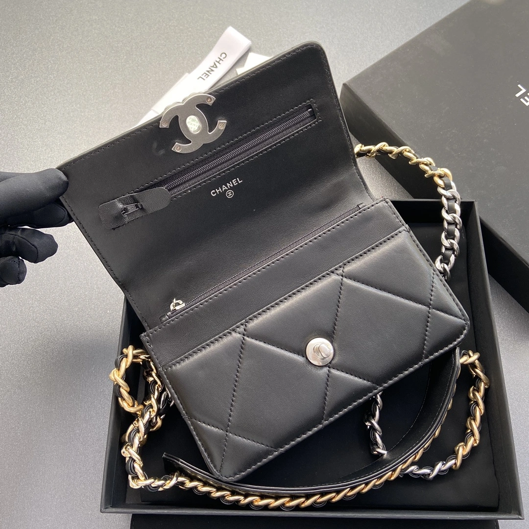 Chanel 19 Bags Affordable 56663