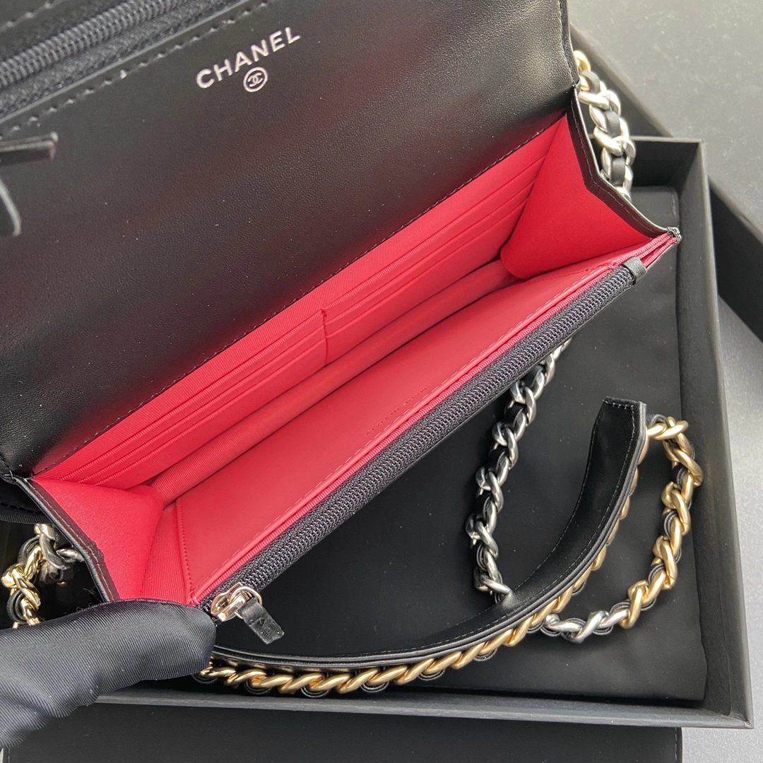 Chanel 19 Bags Affordable 56663