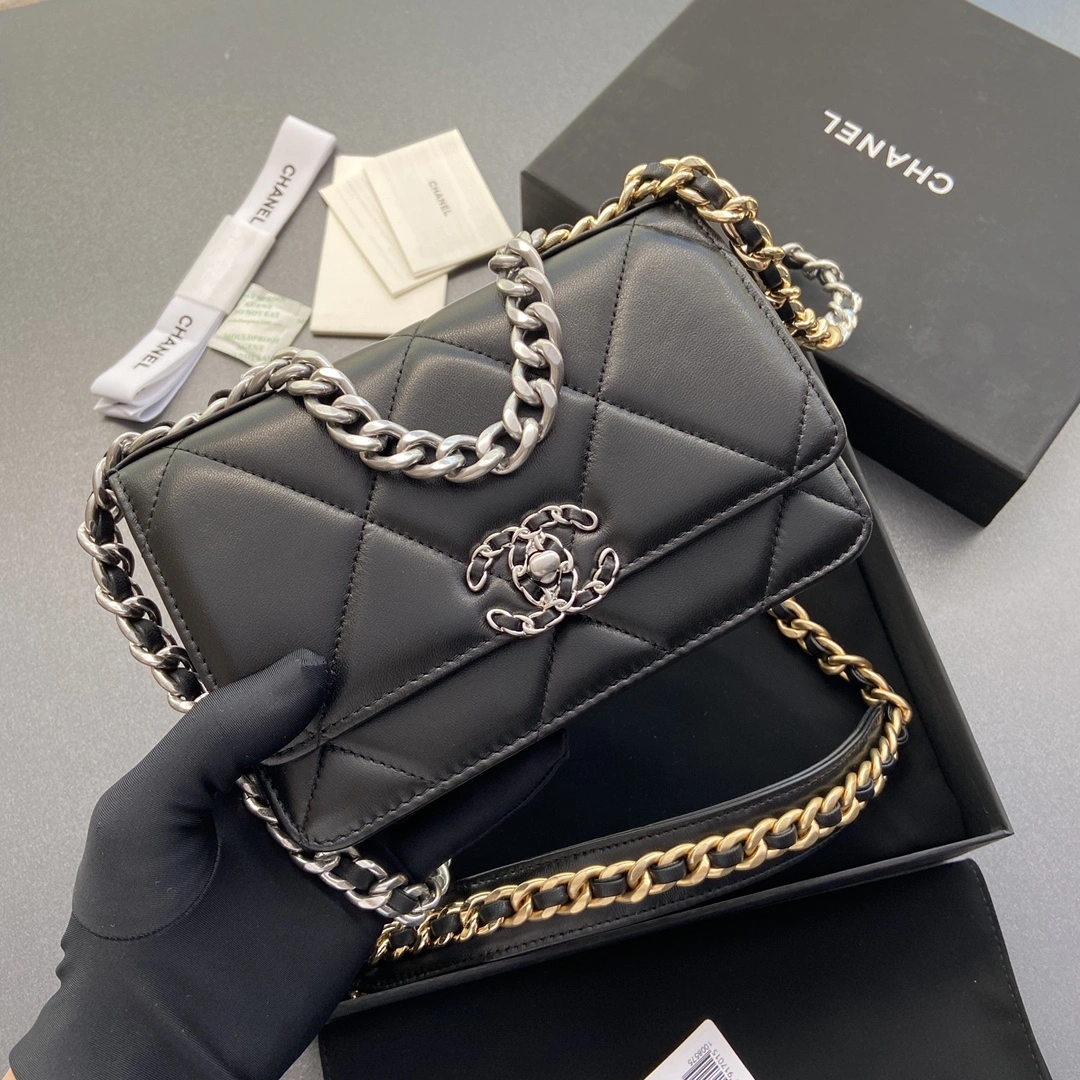 Chanel 19 Bags Affordable 56663