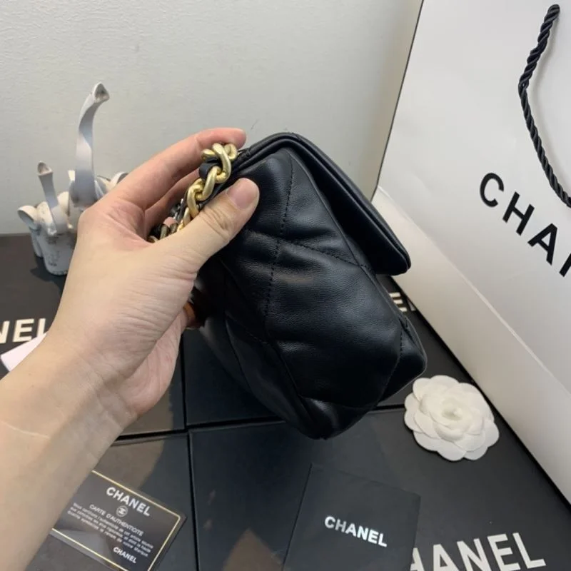Chanel 19 Bags Reliable 55601