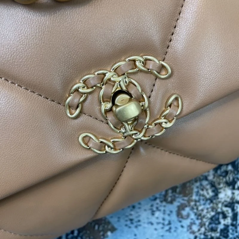 Chanel 19 Bags ComfortFit 55597