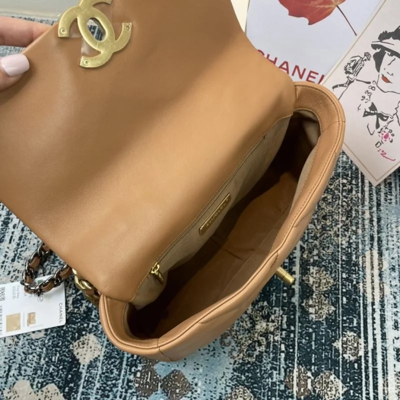 Chanel 19 Bags ComfortFit 55597