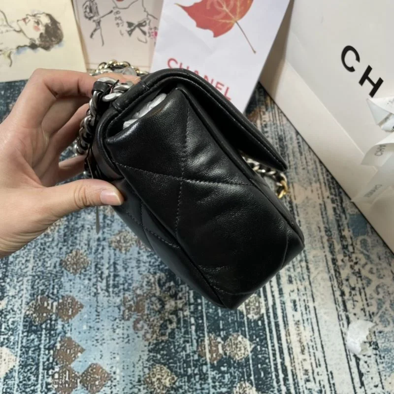 Lightweight Chanel 19 Bags 55615